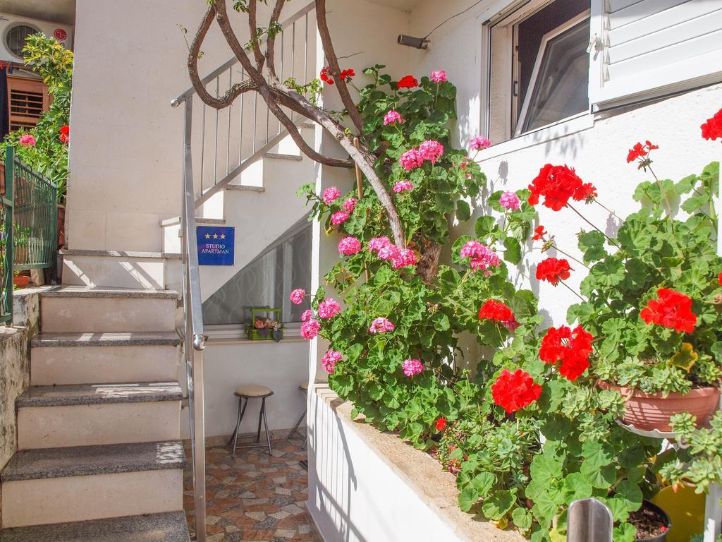 Apartment Vera Макарска Екстериор снимка